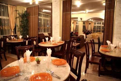 Dimitri Hotel Addis Ababa Restoran fotoğraf