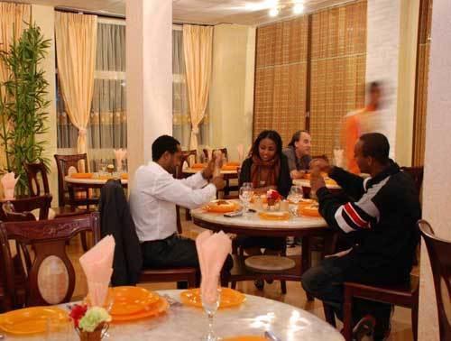 Dimitri Hotel Addis Ababa Dış mekan fotoğraf